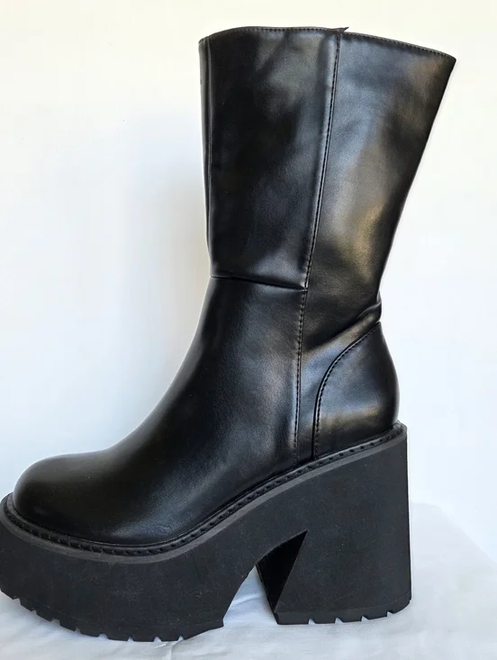 NWT Cider Classic Healed Ankle Boot Size-38 (US8) - Picture 3 of 14